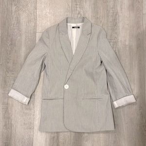 NWOT LF Luma Italian Cotton Blazer Small